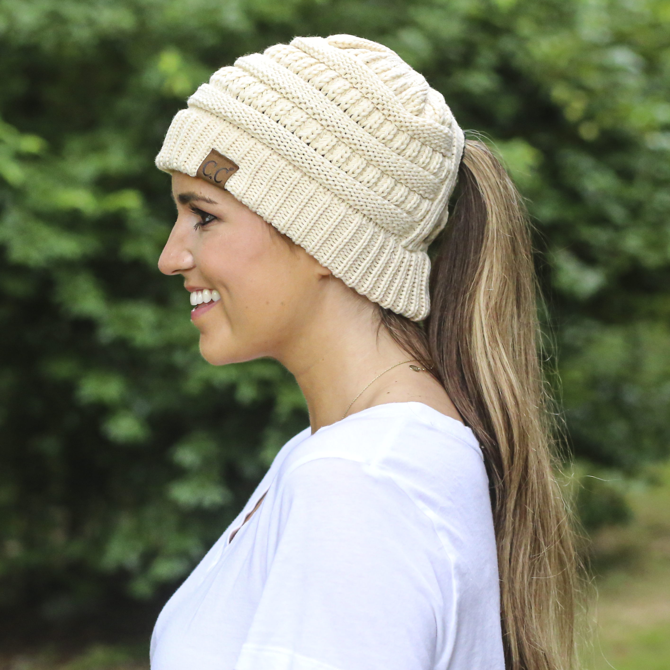 CCB-1 C.C Criss Cross Beanie Almond Oil