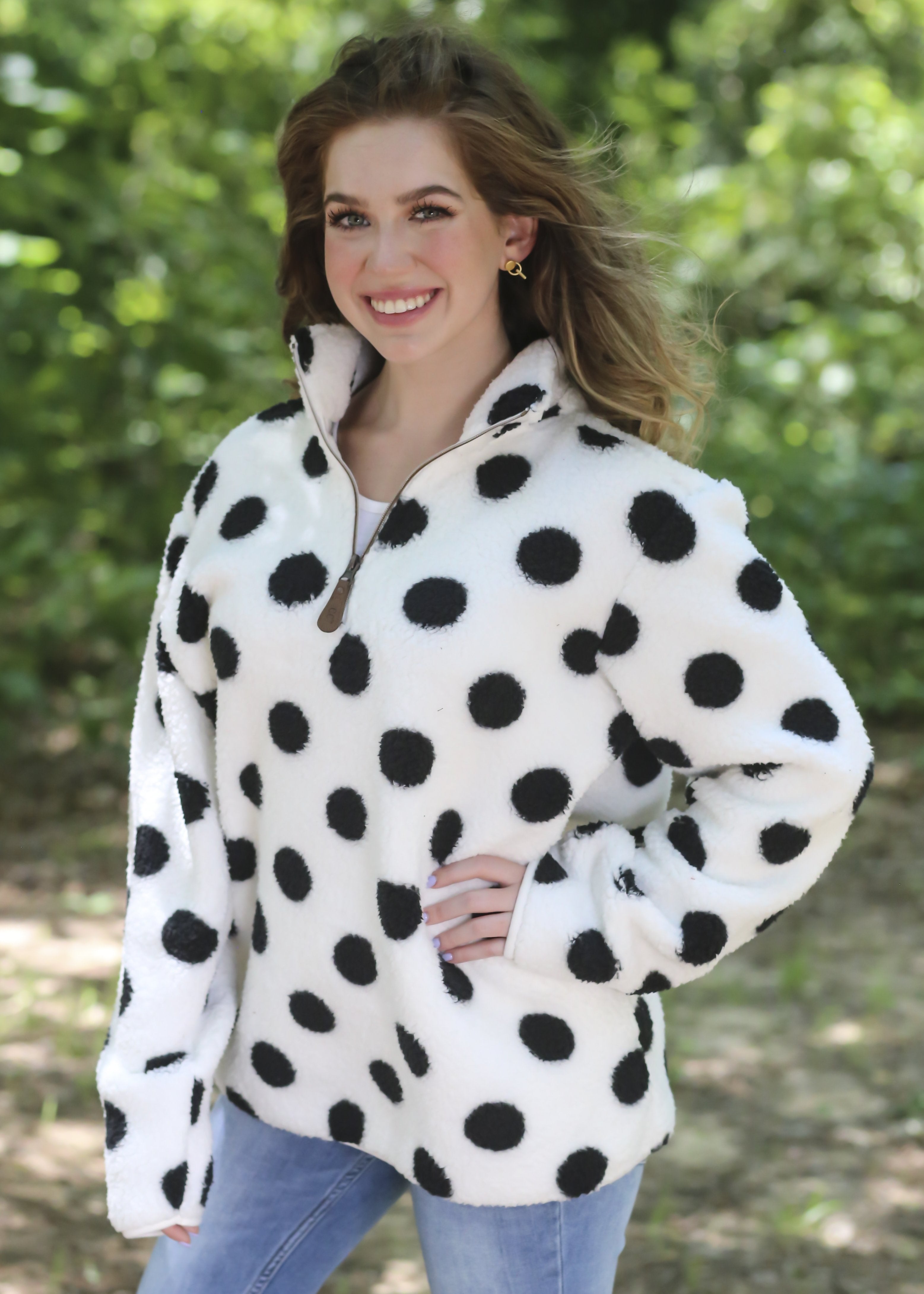 PD-4588-DOT WHITE BLACK SHERPA