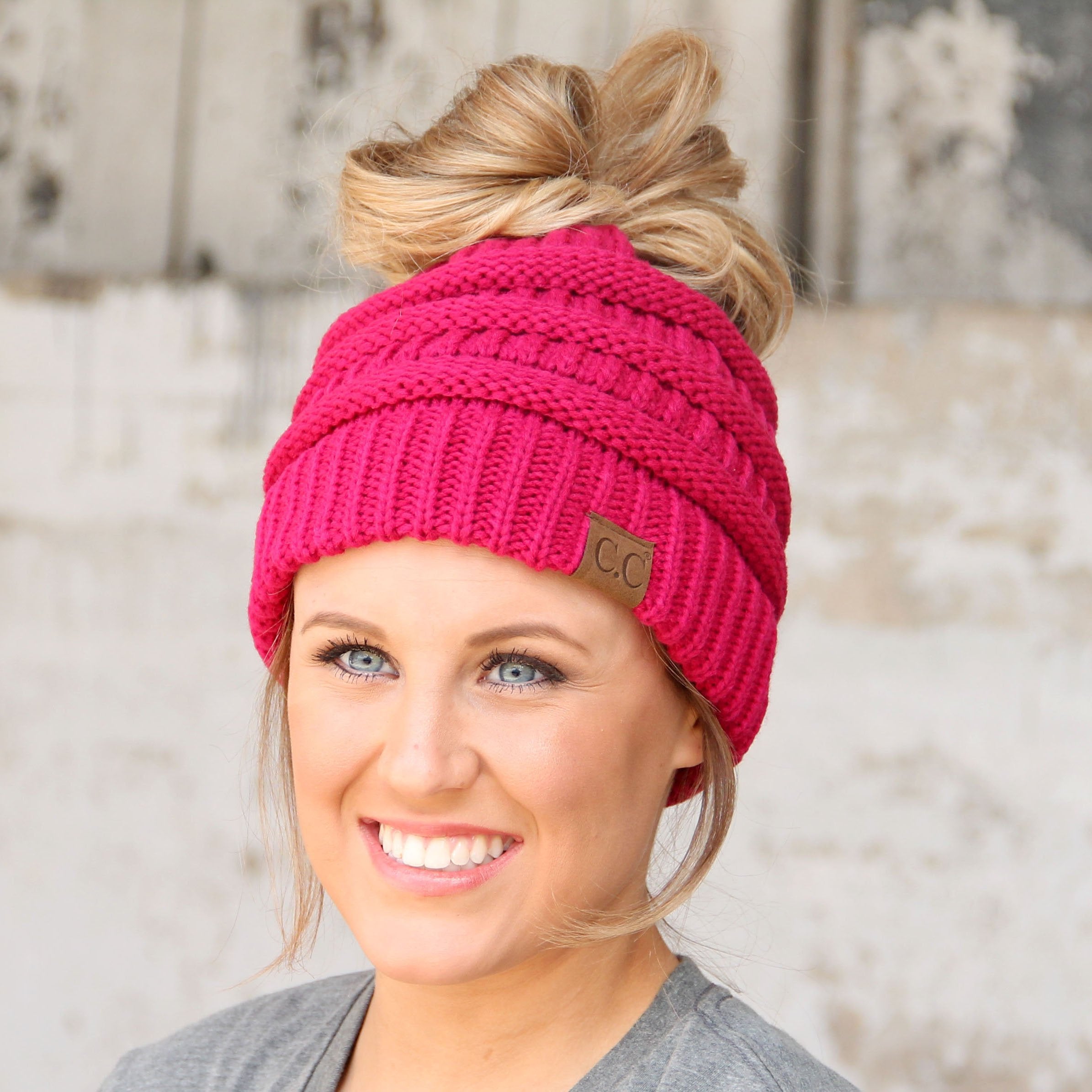 MB-20A BEANIE HOT PINK